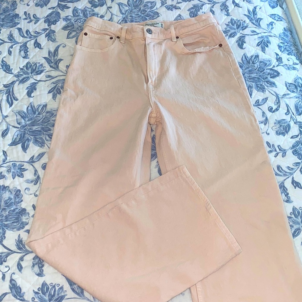 Abercrombie & Fitch 90s Relaxed